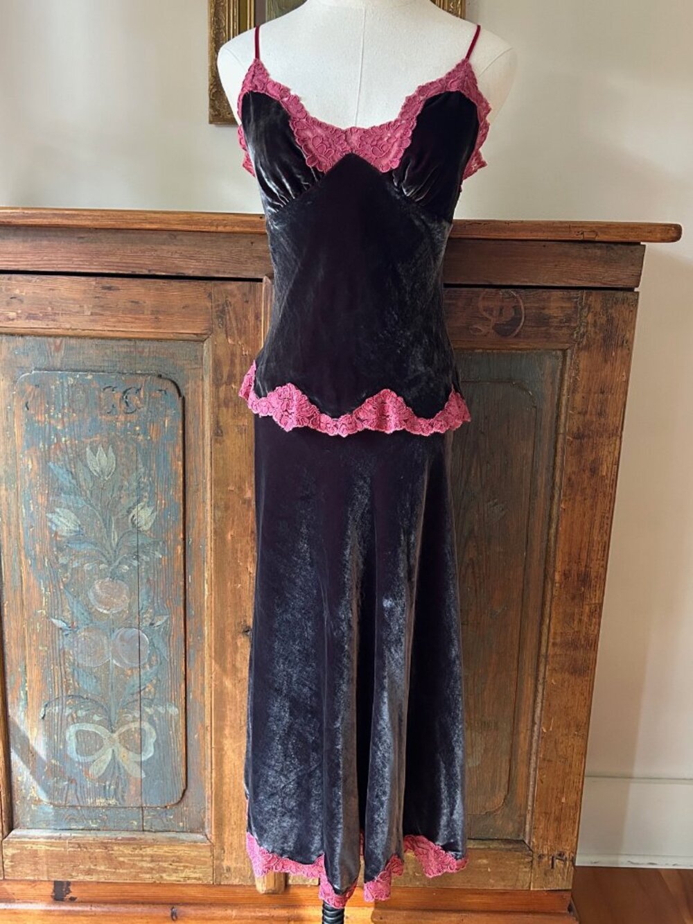 Vintage Betsey Johnson New York Matching Velvet Camisole & Skirt Set